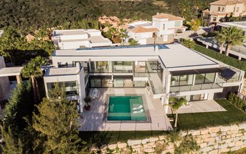 Property slide 22