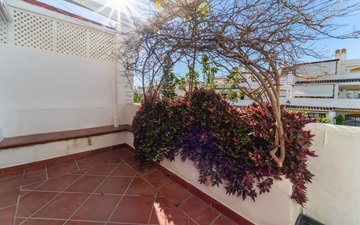 Property slide 22