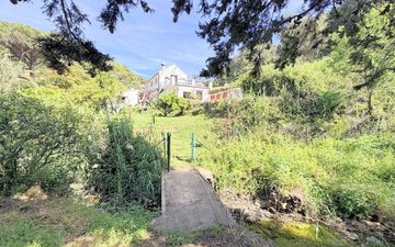 Property slide 25