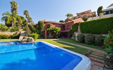 Property slide 16