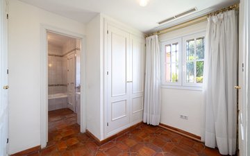 Property slide 28