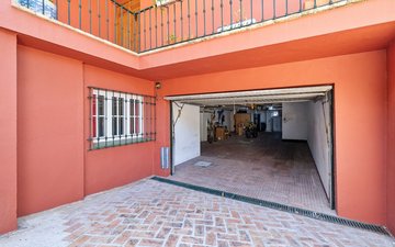 Property slide 36
