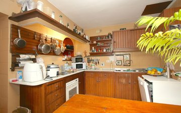 Property slide 16