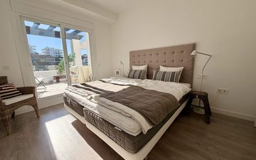 Property slide 22