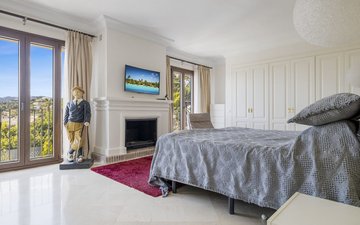 Property slide 14