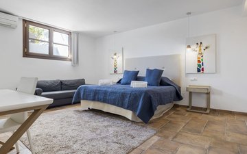Property slide 20