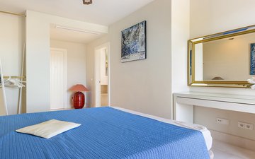 Property slide 24