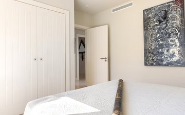 Property slide 40