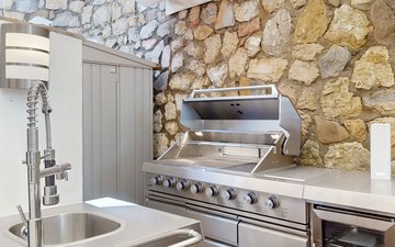 Property slide 31