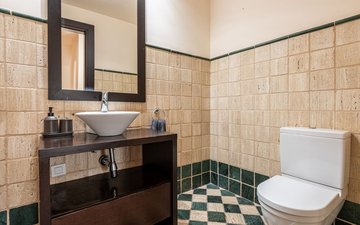 Property slide 18