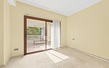 Property slide 22