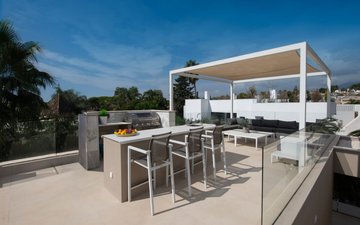 Property slide 40