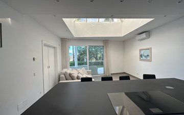 Property slide 7
