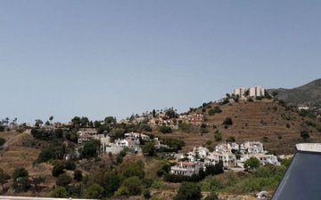 Property slide 31