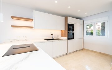 Property slide 7
