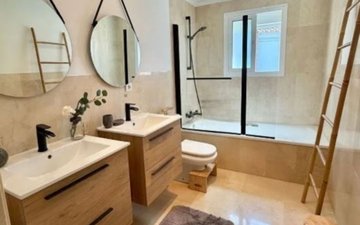 Property slide 31
