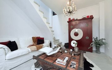 Property slide 17