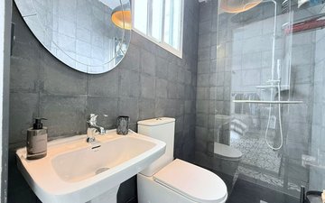 Property slide 21