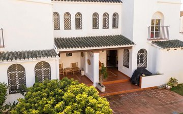 Property slide 16