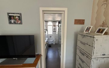 Property slide 18