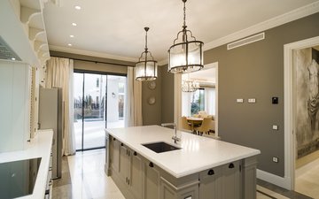 Property slide 10
