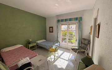 Property slide 5