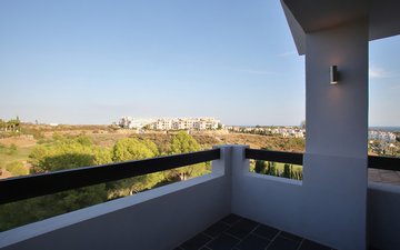 Property slide 10