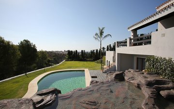 Property slide 19