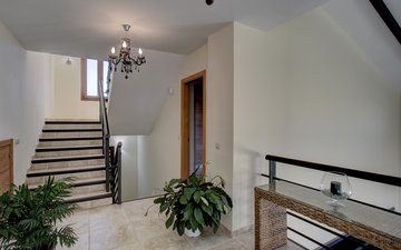 Property slide 46