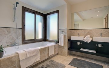 Property slide 64