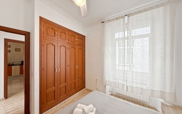 Property slide 22