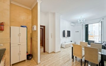 Property slide 32
