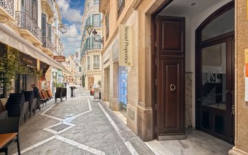 Property slide 50