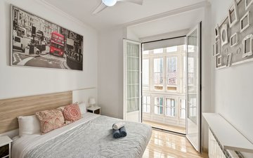 Property slide 88