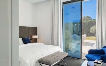 Property slide 20