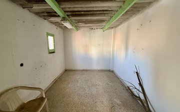 Property slide 33