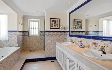 Property slide 17