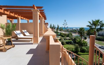Property slide 20