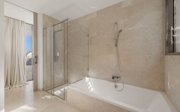 Property slide 20