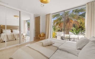 Property slide 25
