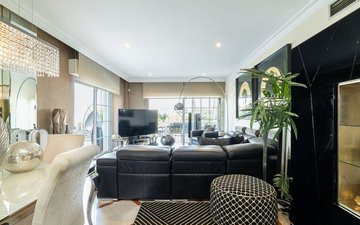 Property slide 17