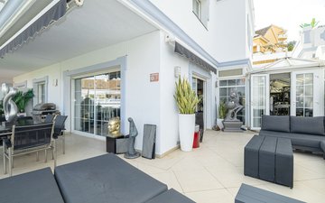 Property slide 20