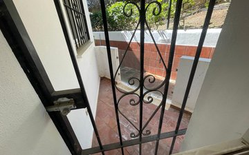 Property slide 25