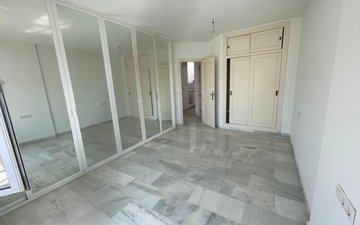 Property slide 22