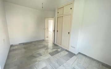 Property slide 48