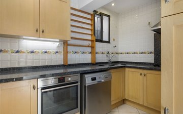 Property slide 10