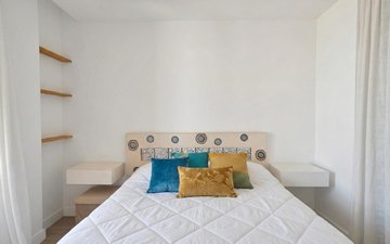 Property slide 19