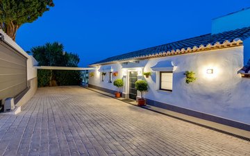 Property slide 22