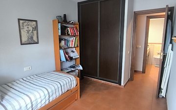 Property slide 14