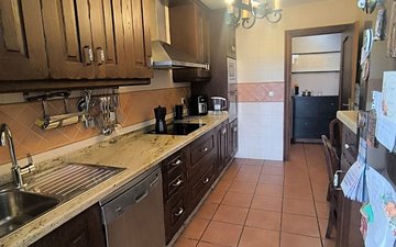 Property slide 17